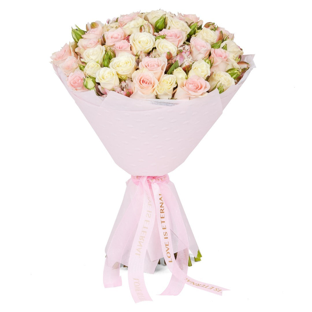 Bouquet «Cotton Candy Bliss», 33 roses